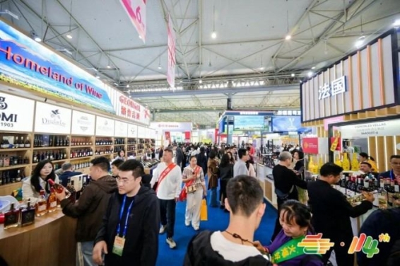 如何通过招商政策助力跨境企业预约南京秋糖展位？